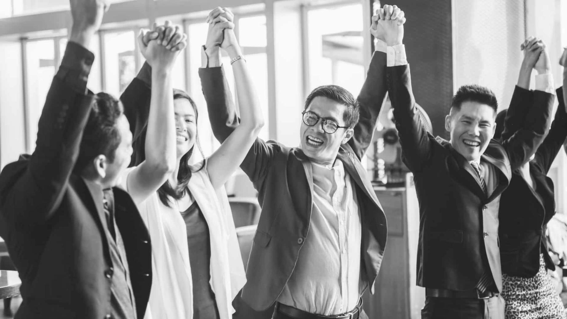 Gemeinsame Analyse von Finanzberichten im Team